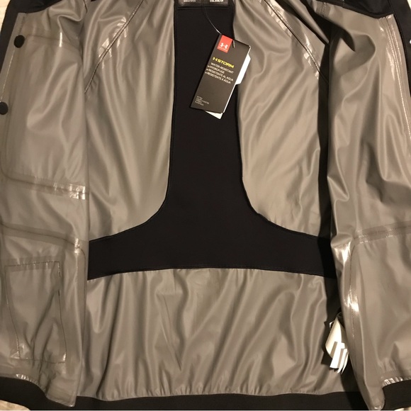 Under Armour Perpetual Storm Run Jacket - Picture 9 of 14